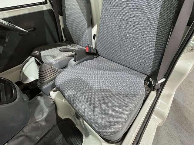 DAIHATSU HIJET TRUCK 4WD 2012 Image 31