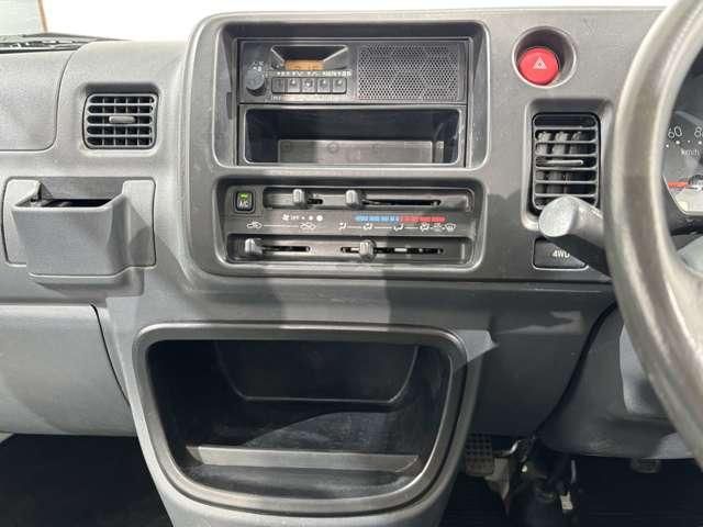 DAIHATSU HIJET TRUCK 4WD 2012 Image 31