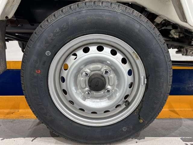 DAIHATSU HIJET TRUCK 4WD 2012 Image 31