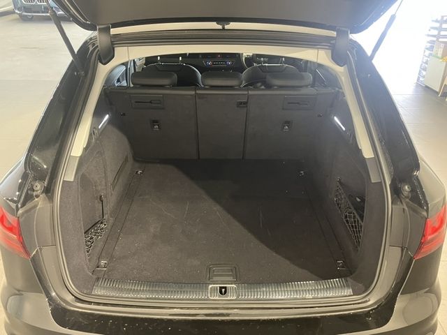 AUDI A4 AVANT 2021 Image 31