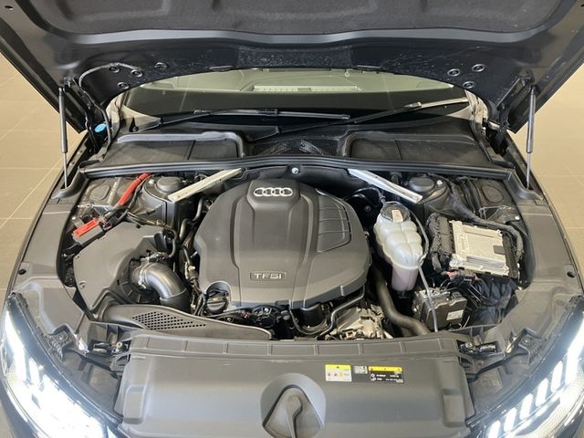 AUDI A4 AVANT 2021 Image 31