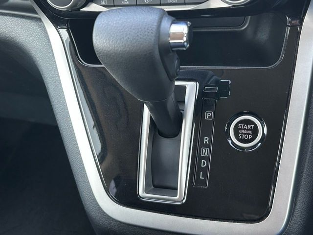 NISSAN SERENA  S-HYBRID 2019 Image 31