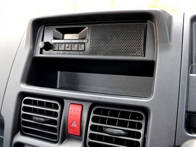 NISSAN CLIPPER TRUCK 2026 Image 31