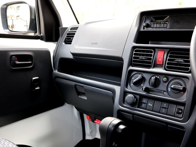 NISSAN CLIPPER TRUCK 2026 Image 31