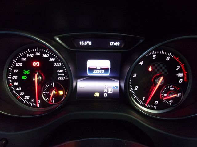 MERCEDES BENZ A CLAS 2017 Image 31