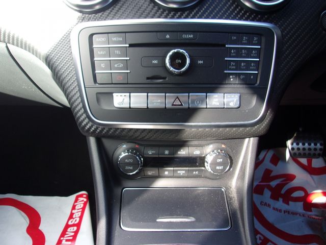 MERCEDES BENZ A CLAS 2017 Image 31