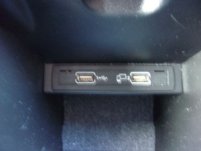 MERCEDES BENZ A CLAS 2017 Image 31