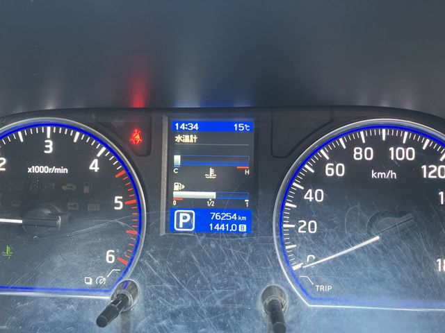 NISSAN NV350 CARAVAN 2020 Image 31