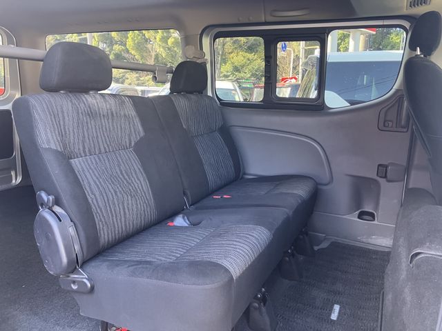 NISSAN NV350 CARAVAN 2020 Image 31