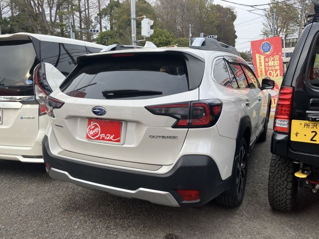 SUBARU LEGACY OUTBACK 2022 Image 31