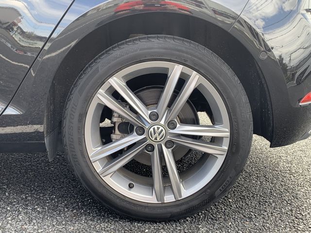 VOLKSWAGEN GOLF 2019 Image 31