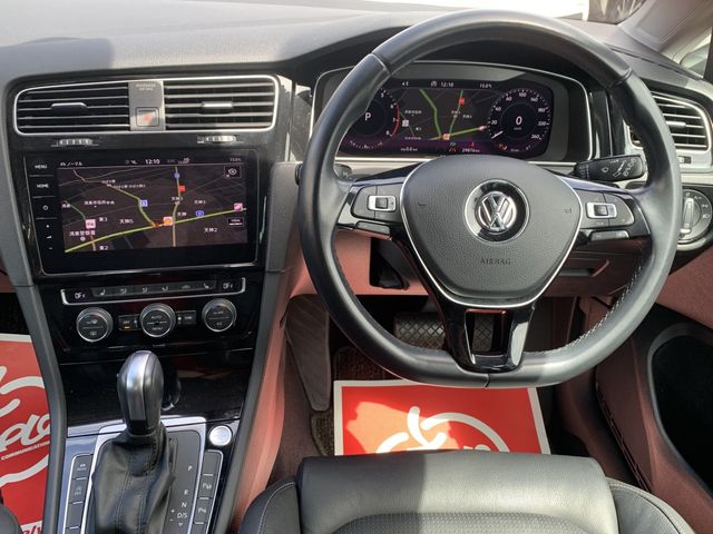 VOLKSWAGEN GOLF 2019 Image 31