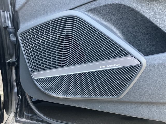 AUDI SQ5 2022 Image 31