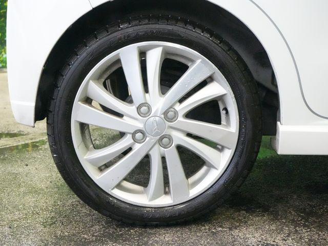 DAIHATSU MOVE CUSTOM 2011 Image 31