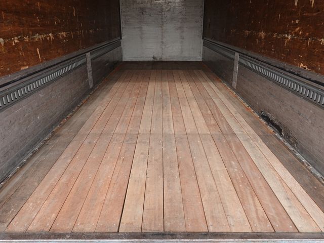 MITSUBISHI FUSOU FIGHTER 2011 Image 31