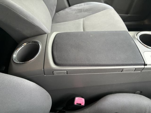 TOYOTA PRIUS ALPHA 2013 Image 31