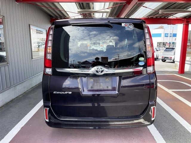 TOYOTA ESQUIRE 2015 Image 31