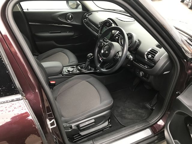 BMW MINI COOPER CLUB 2017 Image 31