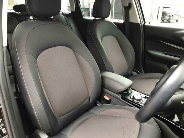 BMW MINI COOPER CLUB 2017 Image 31