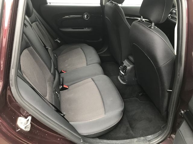 BMW MINI COOPER CLUB 2017 Image 31