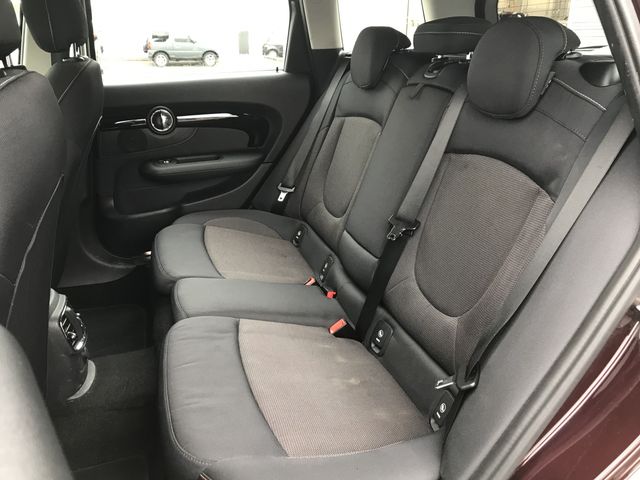 BMW MINI COOPER CLUB 2017 Image 31