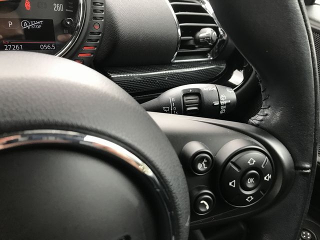BMW MINI COOPER CLUB 2017 Image 31