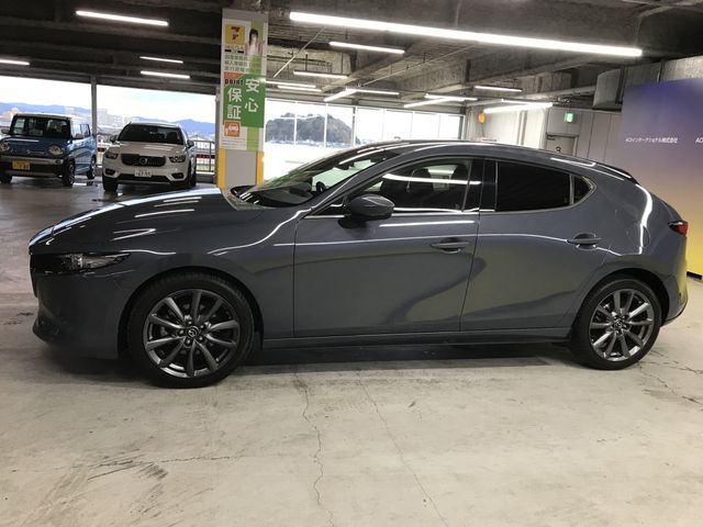 MAZDA 3 FASTBACK 2019 Image 31