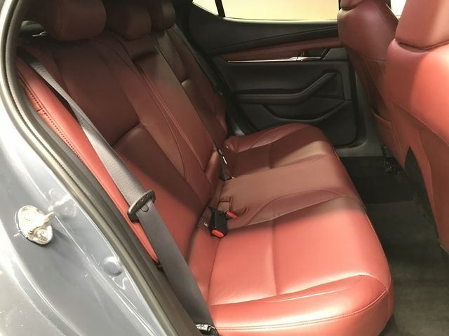 MAZDA 3 FASTBACK 2019 Image 31