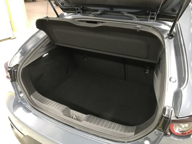 MAZDA 3 FASTBACK 2019 Image 31
