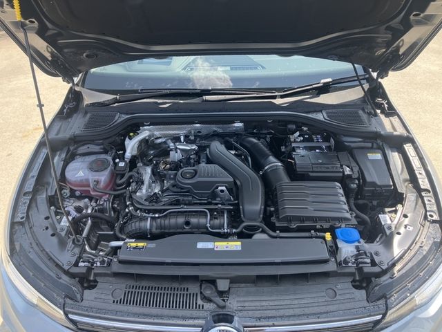 VOLKSWAGEN GOLF 2025 Image 31