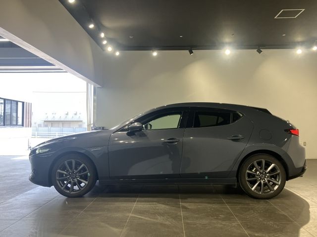 MAZDA 3 FASTBACK 2022 Image 31