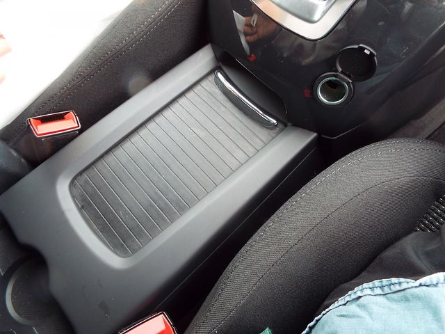 PEUGEOT 5008 2013 Image 31