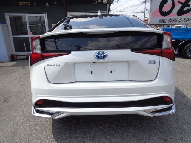 TOYOTA PRIUS 2020 Image 31