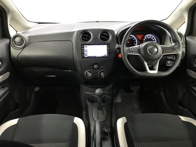 NISSAN NOTE 2018 Image 31