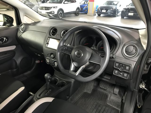 NISSAN NOTE 2018 Image 31