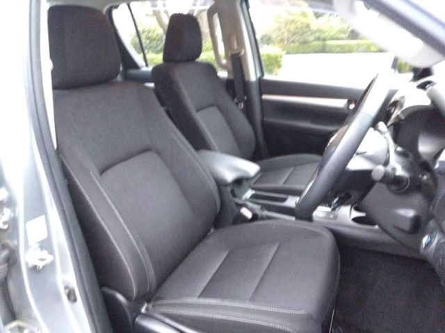 TOYOTA HILUX 4WD 2020 Image 31