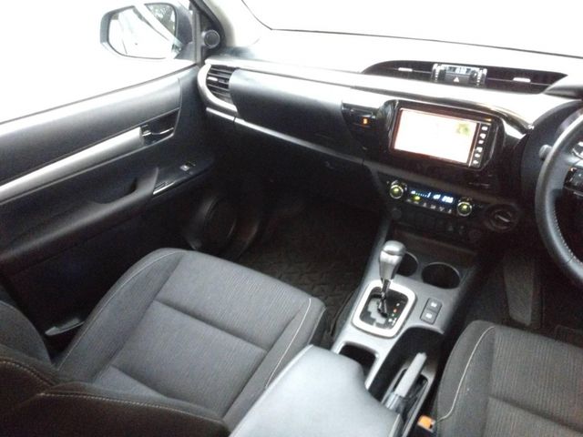 TOYOTA HILUX 4WD 2020 Image 31