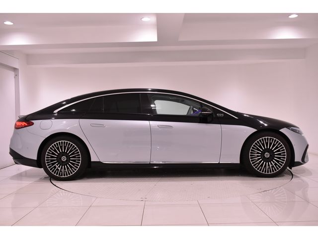 MERCEDES BENZ EQS 2024 Image 31