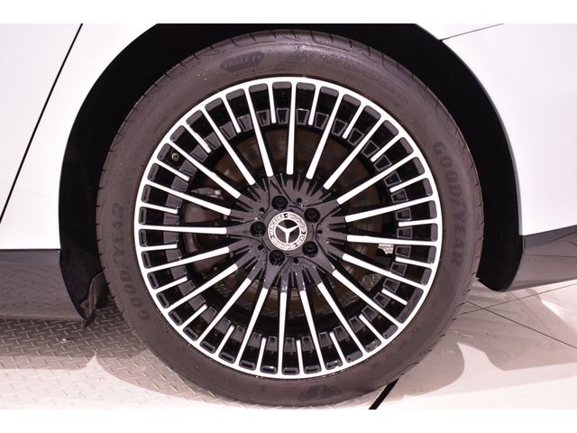 MERCEDES BENZ EQS 2024 Image 31