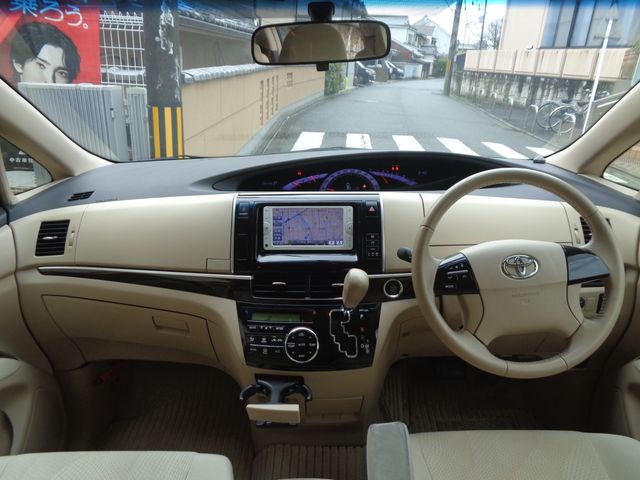 TOYOTA ESTIMA 2012 Image 31