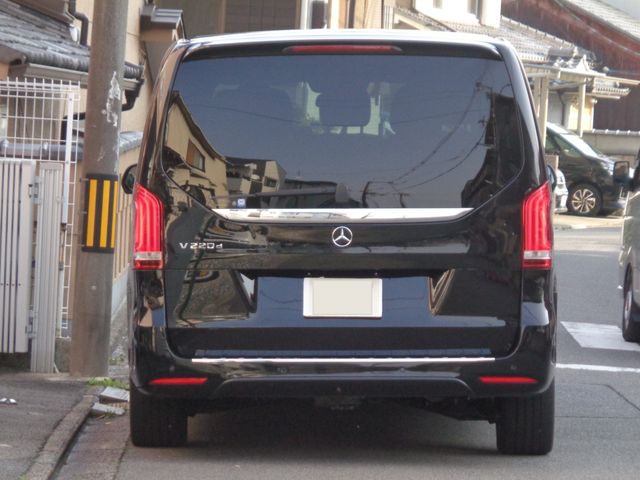 MERCEDES BENZ V CLAS 2017 Image 31