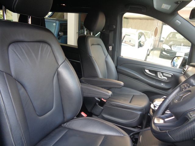 MERCEDES BENZ V CLAS 2017 Image 31