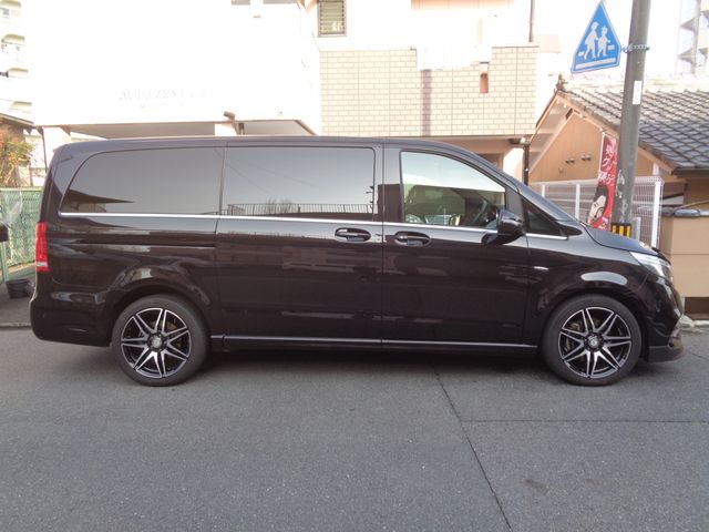 MERCEDES BENZ V CLAS 2017 Image 31