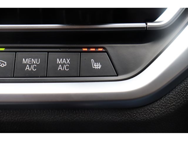 BMW 3SERIES TOURING 2019 Image 31