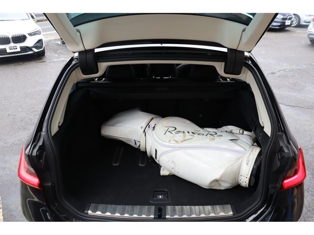 BMW 3SERIES TOURING 2019 Image 31