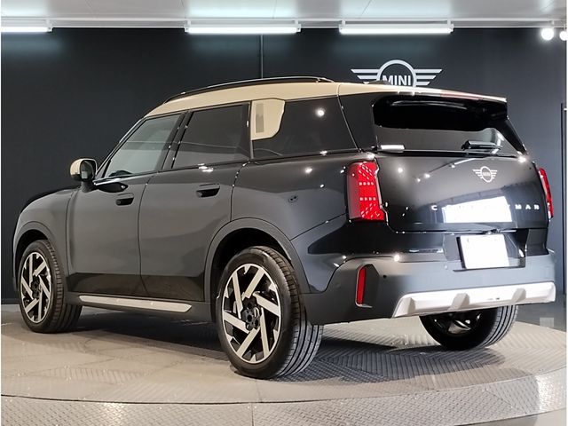 BMW MINI COUNTRYMAN 2025 Image 31