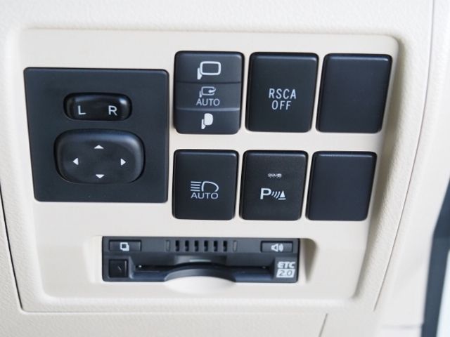 TOYOTA LANDCRUISER WAGON 2020 Image 31