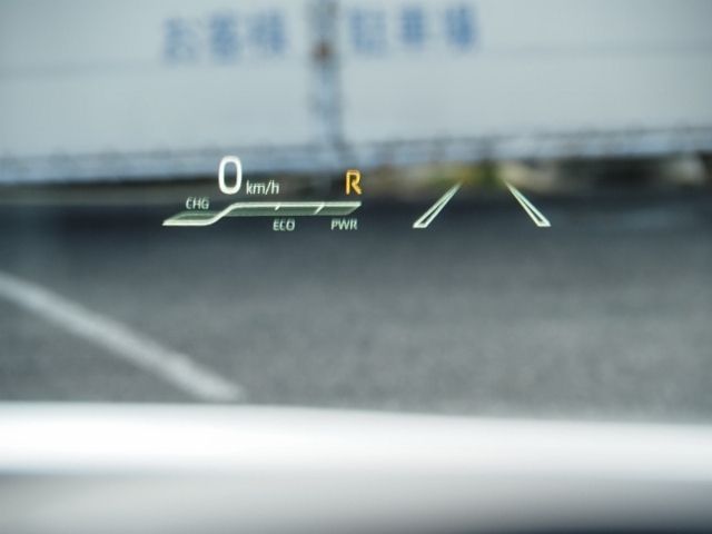 TOYOTA CROWN SEDAN HYBRID 2021 Image 31