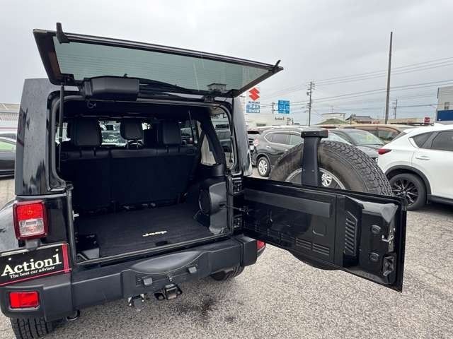 JEEP WRANGLER UNLIMI 2015 Image 31