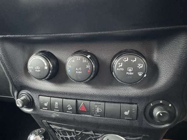 JEEP WRANGLER UNLIMI 2015 Image 31